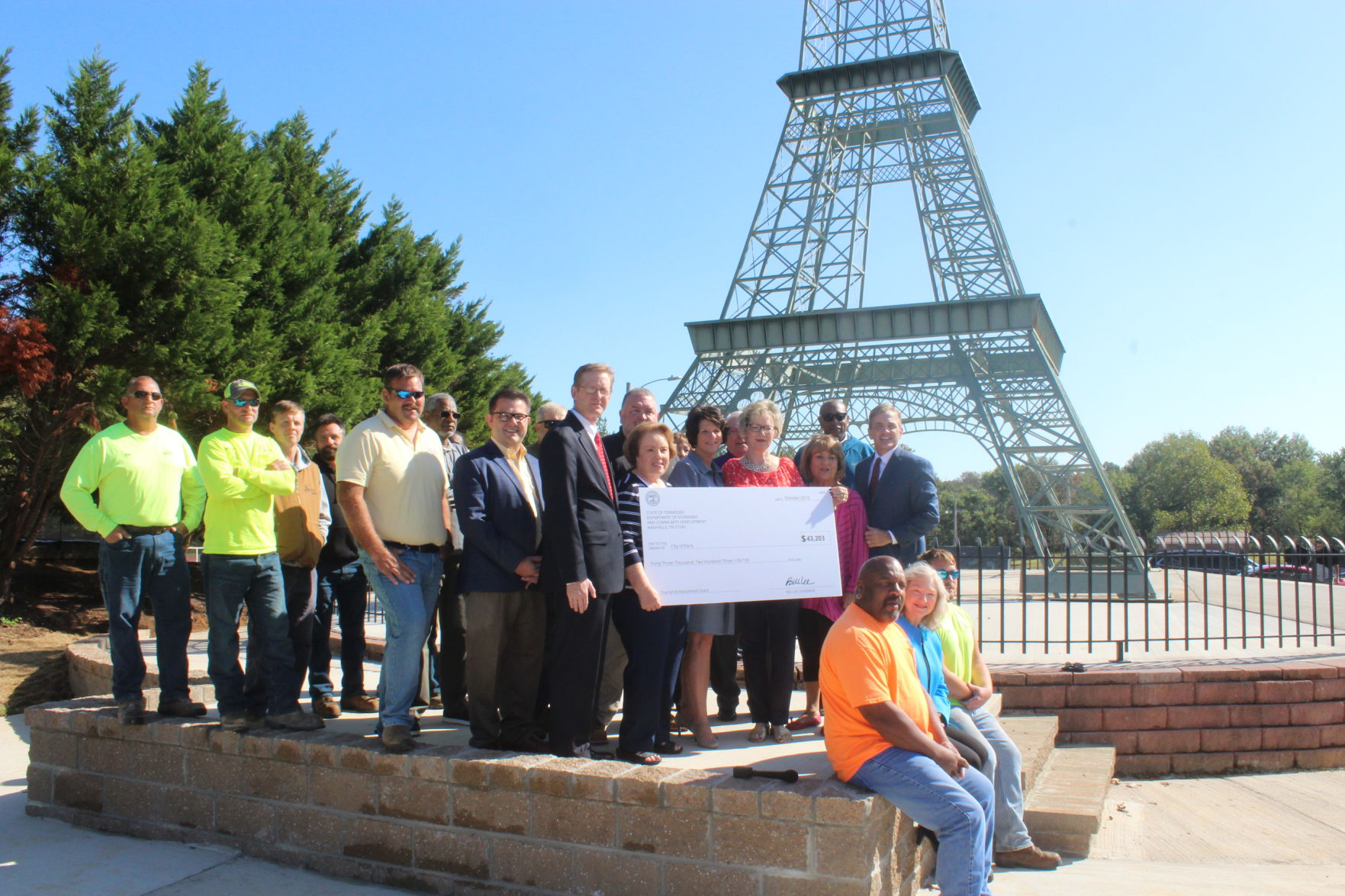 State commissioner presents towering check